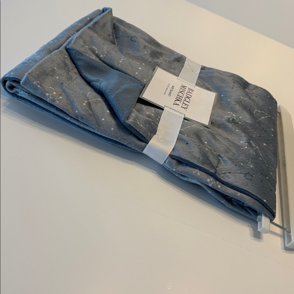 Badgley Mischka Blue Gray Celestial Constellation Print Baby Blanket 30' x 40 - Picture 7 of 12